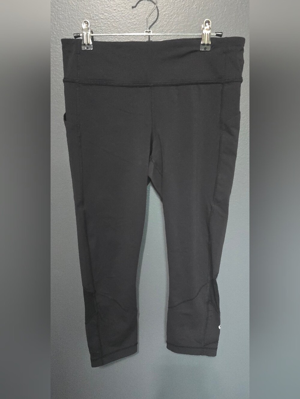 lululemon athletica Black High-Rise Leggings Pockets 22"